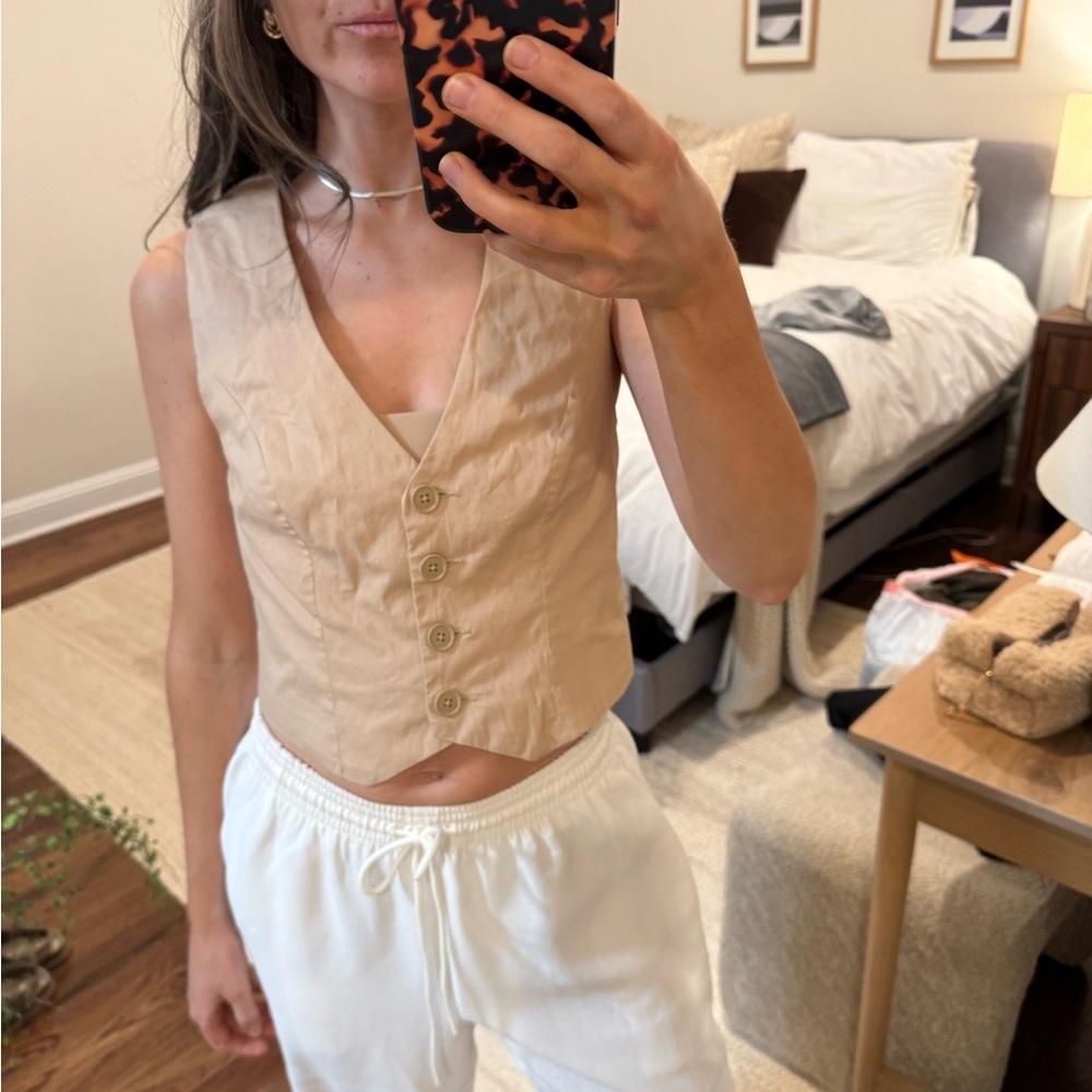 Abercrombie & Fitch Tan Vest